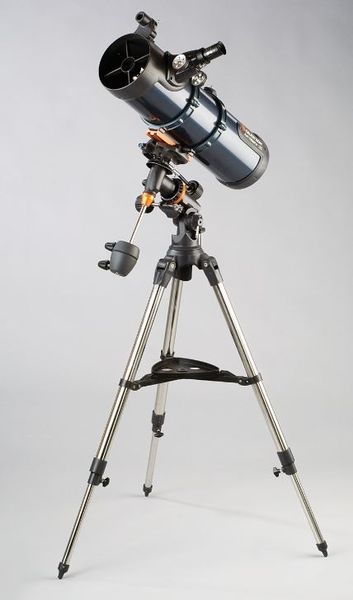 Celestron Astromaster 130EQ - Telescope