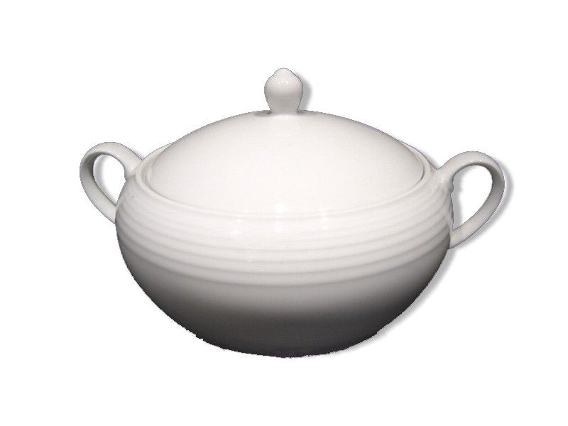 Noritake - 2.7 Litre Arctic Vegetable &amp; Serving Dish with Lid