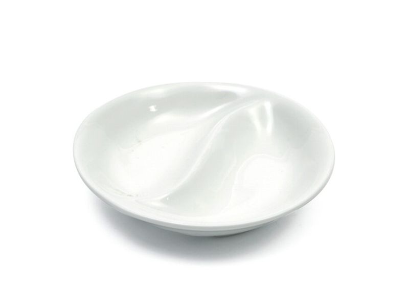 Maxwell &amp; Williams - 10cm White Basics Round 2 Division Sauce Bowl