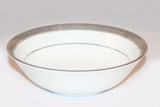 Noritake - Signature Platinum Round Vegetable Dish - White and Platinum