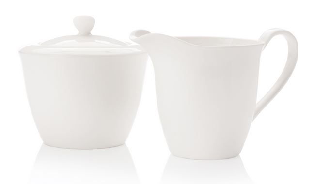 Maxwell &amp; Williams - Basics Motion Sugar and Creamer Set - White