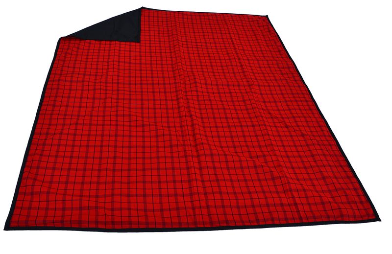 Dial-a-Picnic - Blanket With Carry Handle - Red &amp; Black