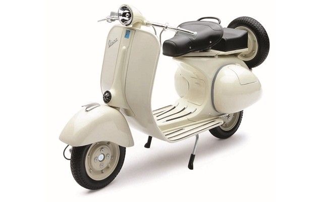 New-Ray 1/6 Vespa 150 VL1T