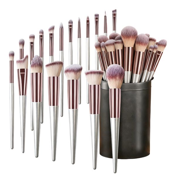 18 Pcs Makeup Brush Set with Black Case for Woman, Girls &amp; novice