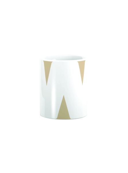 W (White &amp; Tan Letter image