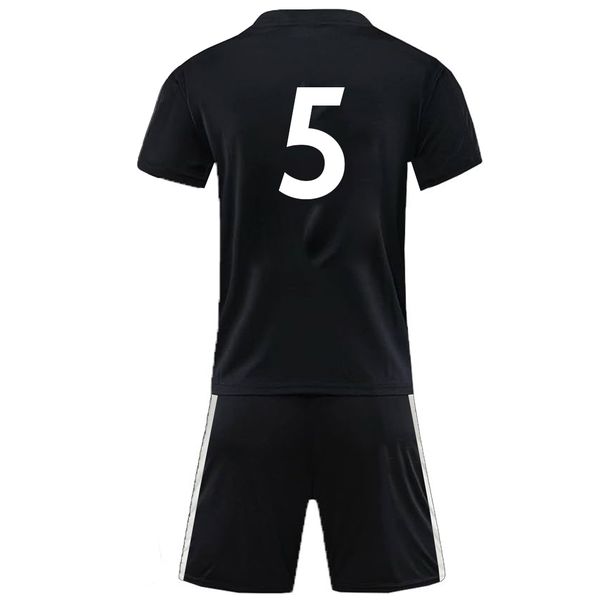 Bufftee Individual Junior Soccer Kit - Number 5 Centre-Back Jersey &amp; Shorts