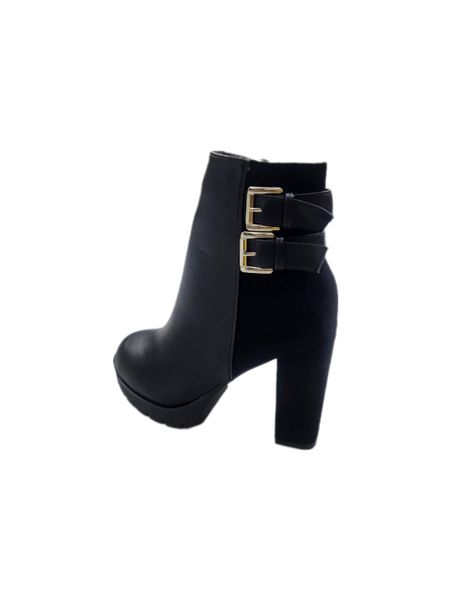 Women Fashionable Boots
