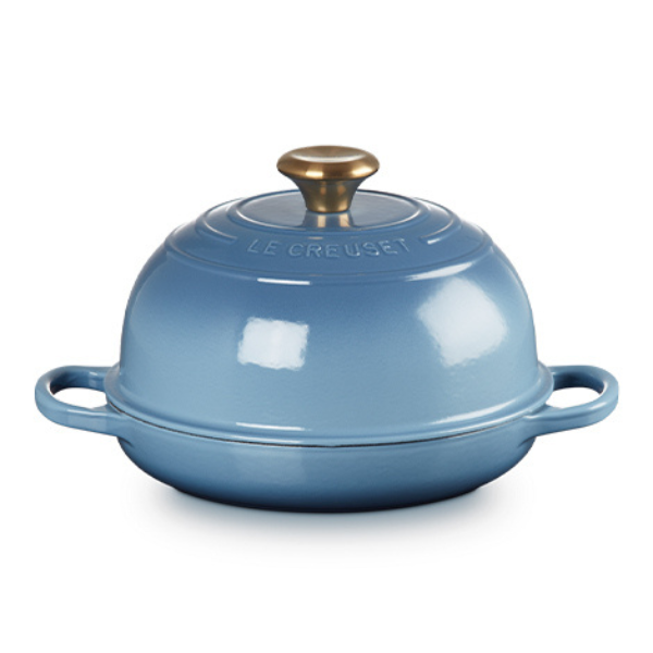 Le Creuset Signature Cast Iron Bread Oven - Chambray