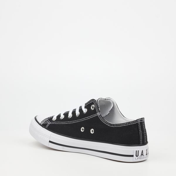 UBRT Men White Canvas Plain Casual