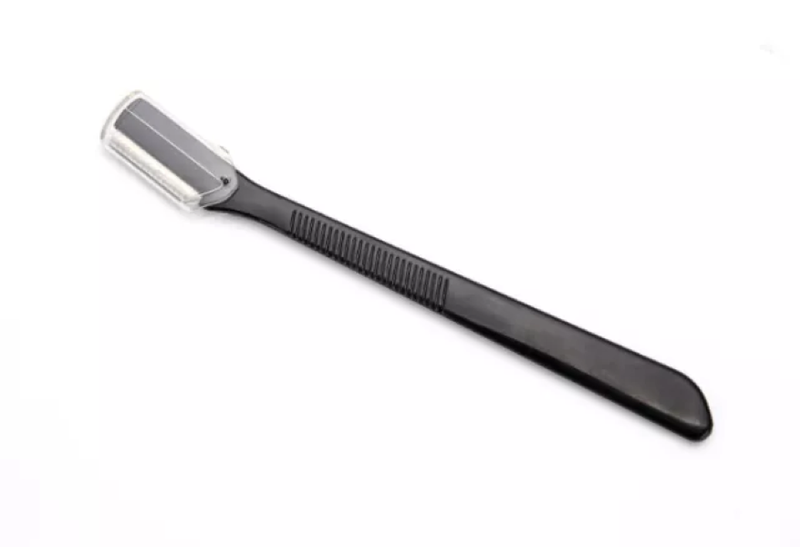 Eyebrow and Facial Dermaplane Razor - Pack of 3