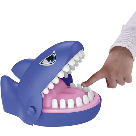 Biting cheap shark toy