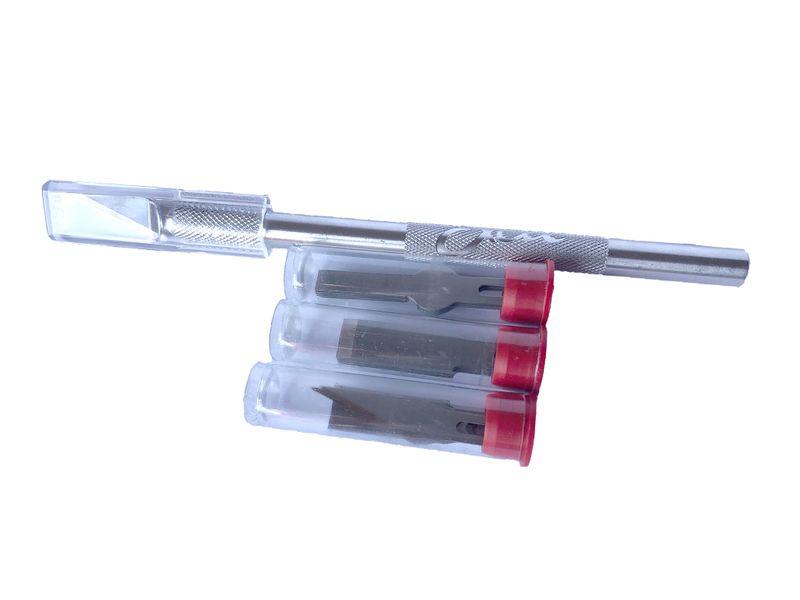 iFixit Technicians Razor