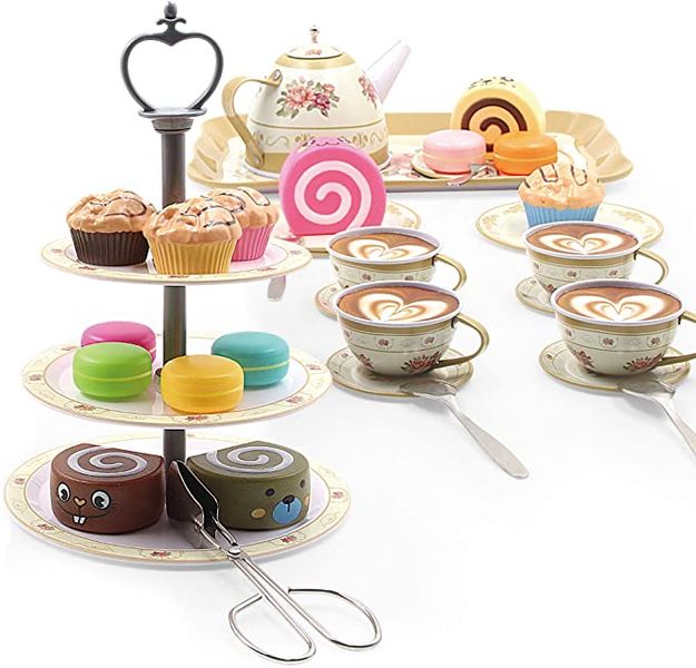 High Tea Set With Cupcakes