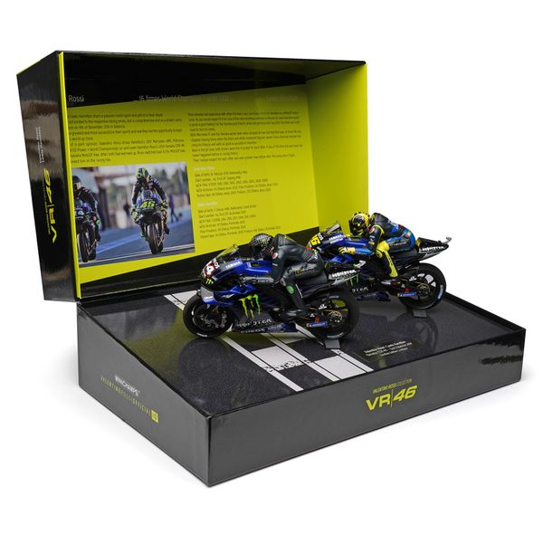 MiniChamps-1/12 Yamaha YZR-M1 Set 2 Bikes &amp; 2 Figures Rossi-Hamiton