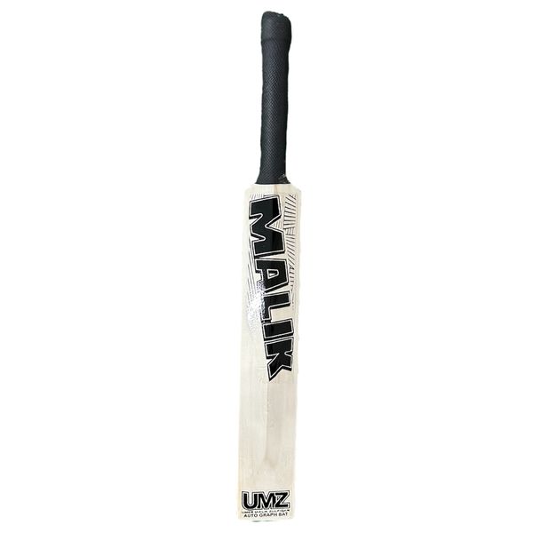 MB Malik UMZ Mini Autograph Cricket Bat