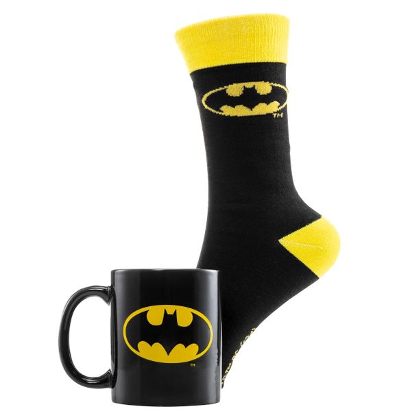 Batman (Batman Logo) Mug 310ml &amp; Socks Set