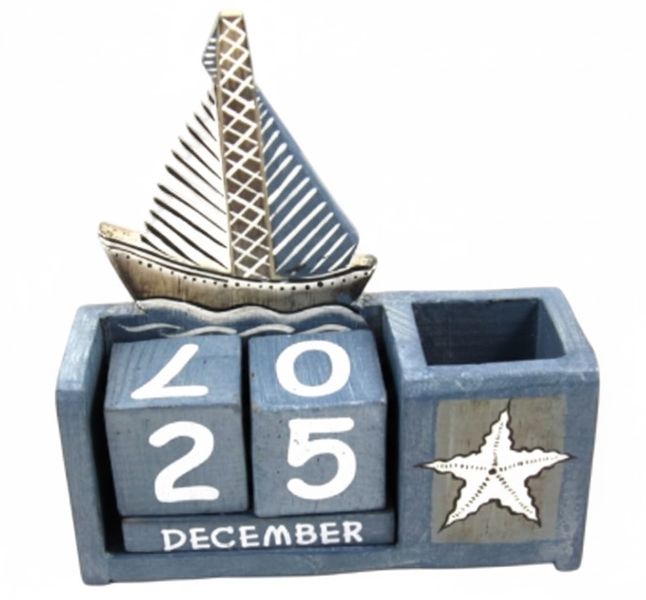 Calendar Wooden Ship Pencil Holder - 15cm