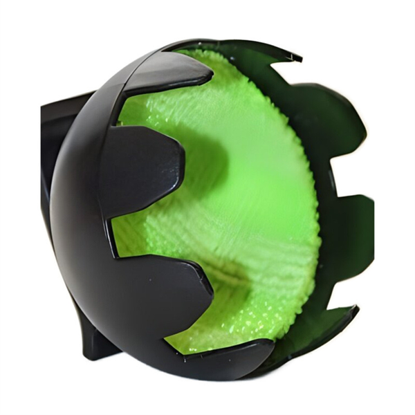 Golf Cleaner Way To Clean Your Golf Ball Before Putting
