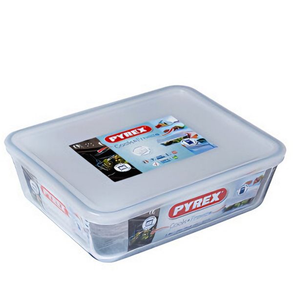 Pyrex - Storage Cook and Store Rectangular Dish With Lid- 2.6 Litre