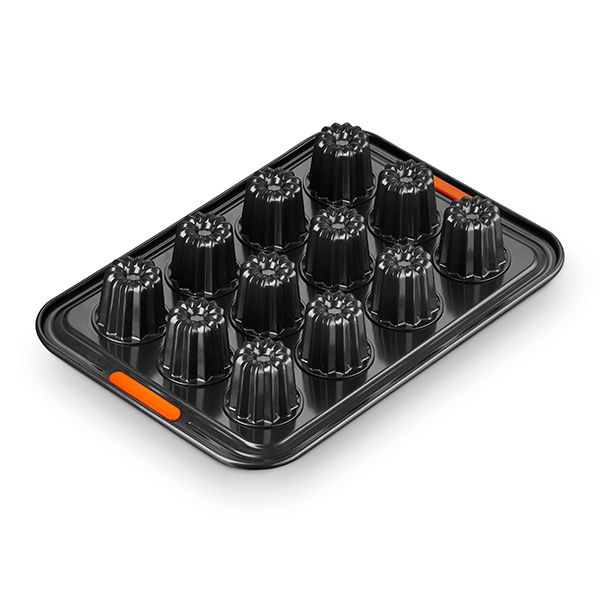 Le Creuset 12 Cup Cannelé Tray