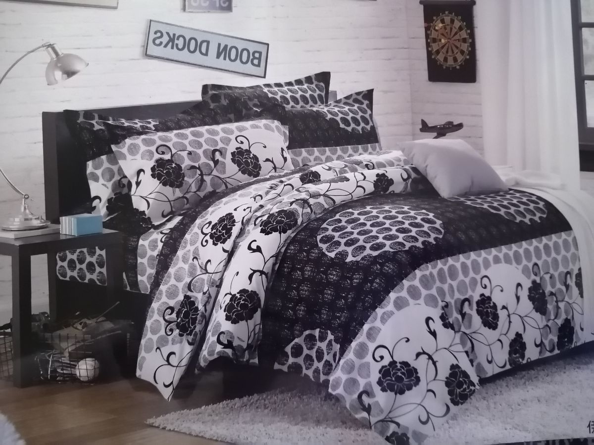 6pack Duvet Set - Black Flowered