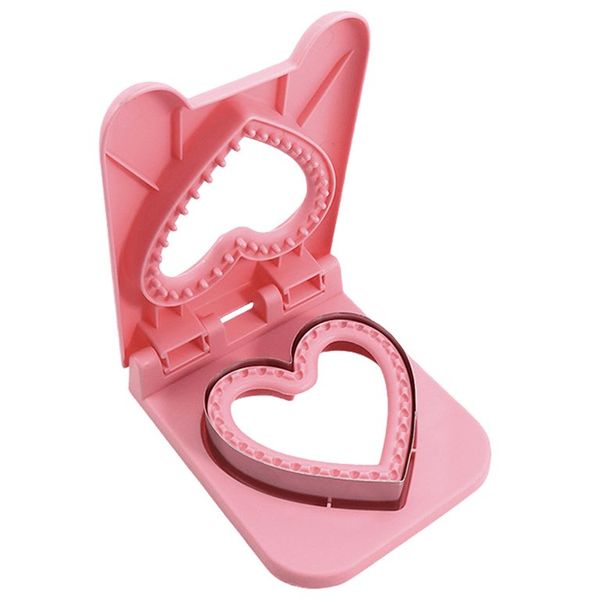 Sandwich Cutter and Sealer