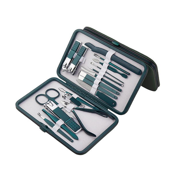 18-Piece Manicure Pedicure Grooming Kit With Travel Case