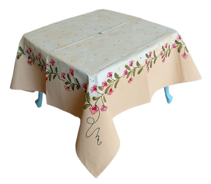 Square 4 Seater Tablecloth - Beige with Red &amp; Green