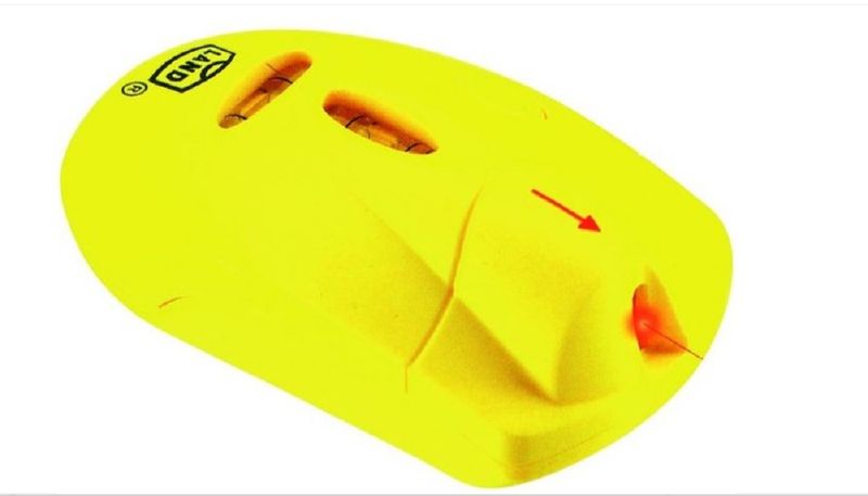 Laser Line Generator With Magnetic Base