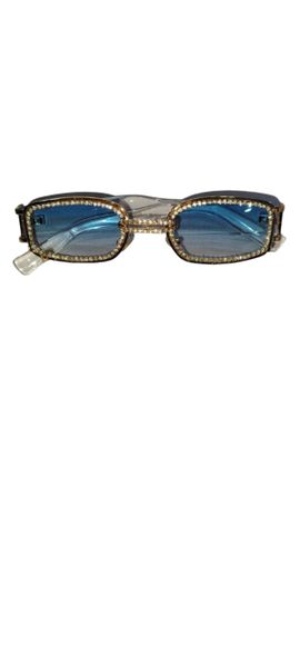 Tinted Lens Fashionable - Sunglasses with Case