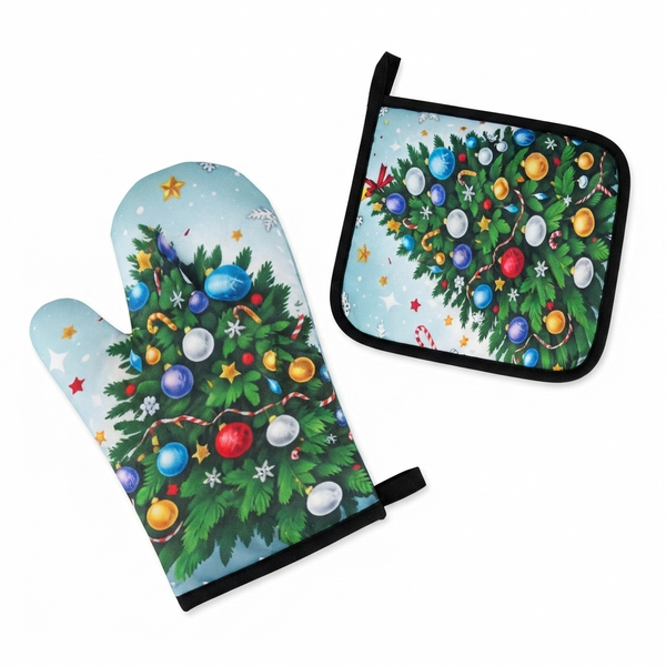 Festive Christmas Tree Oven Mitt and Pot Holder Set