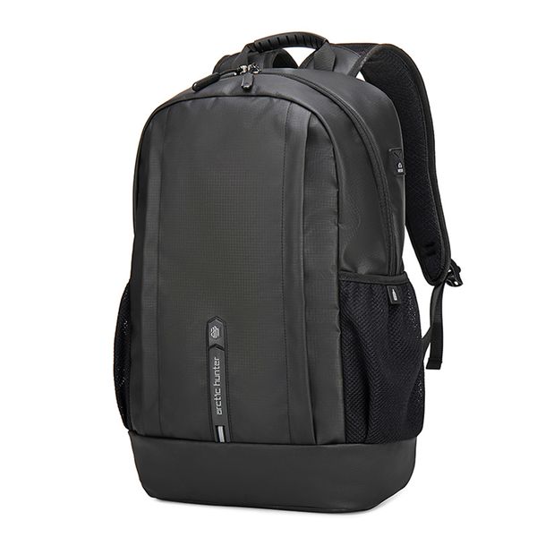 ArcticHunter Hudson Premium Sports &amp; Laptop Backpack