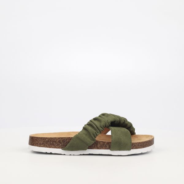 Little Miss Black Burg4 - Olive