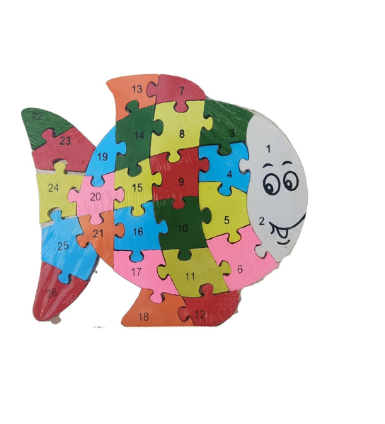 Wooden Fish-Shaped 3D Puzzle Numbered 1 to 26, Educational and Fun