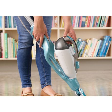 BLACK DECKER 1600W 2in1 Steam Mop with SteaMitt and 17 Accessories