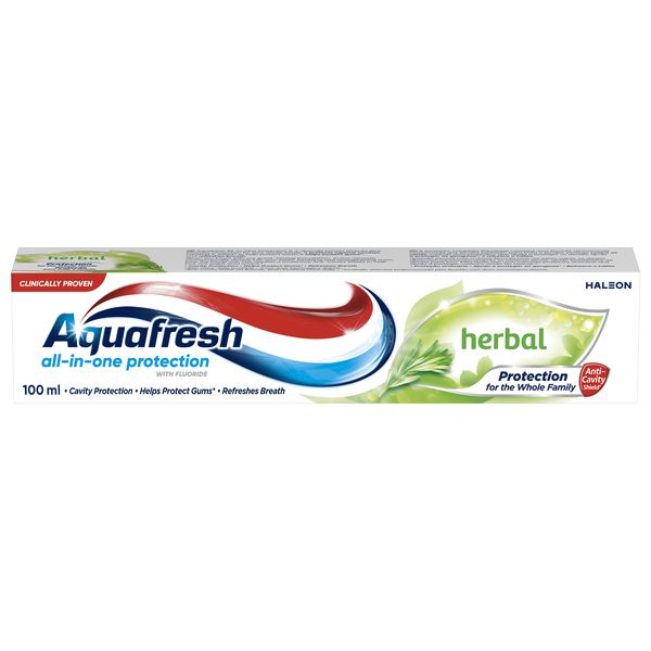 Aquafresh Herbal Fluoride Toothpaste 100ml