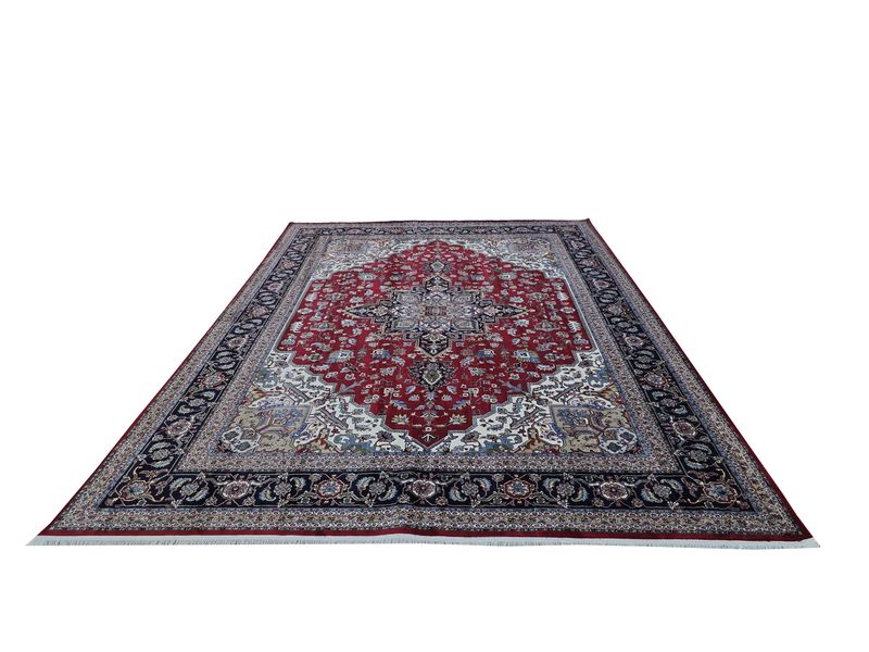 Beautifull Hariz Red 400 X 300 image