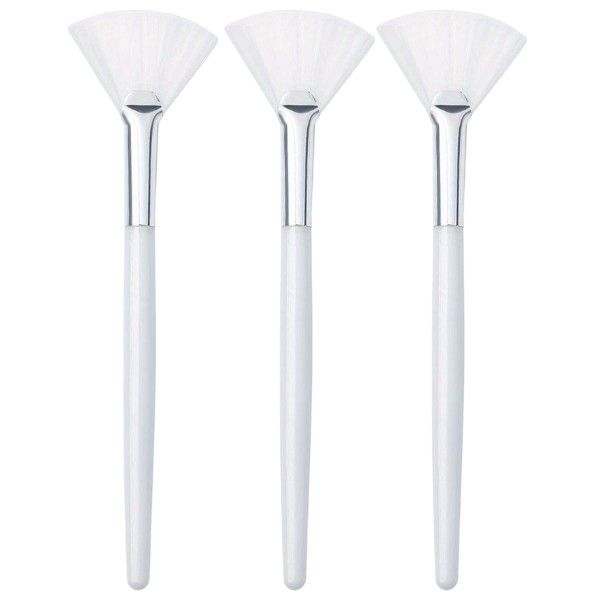 3 Piece - Fan Makeup Brushes - White