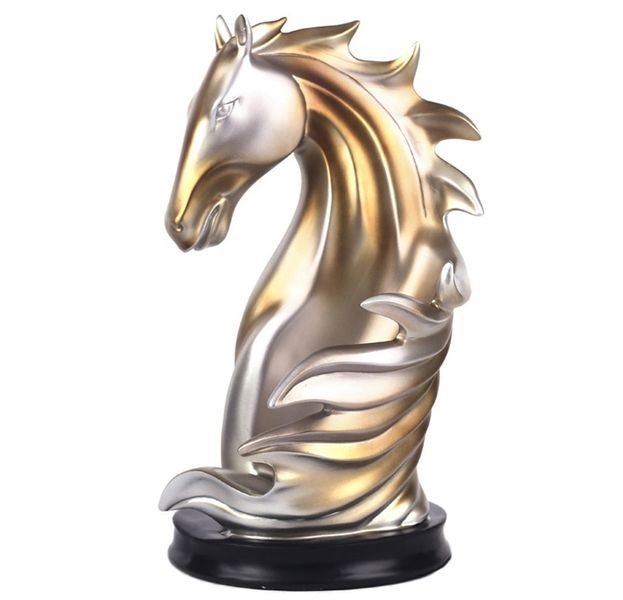 Creative Silver-Gold Horse Head Wine Rack: Ornament for Living Room, Office