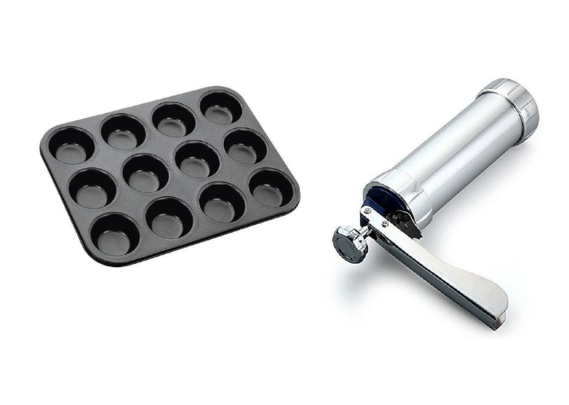 12 Cupcake Baking Pan with Biscuit Press Gun