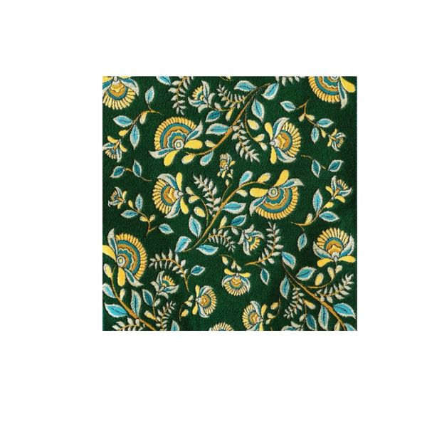 Green Branch Vintage Luxury Tassel Table Runner