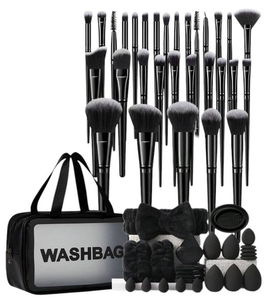 24 Piece Set With 30 Makeup Brushes &amp; Medium Bag - Black