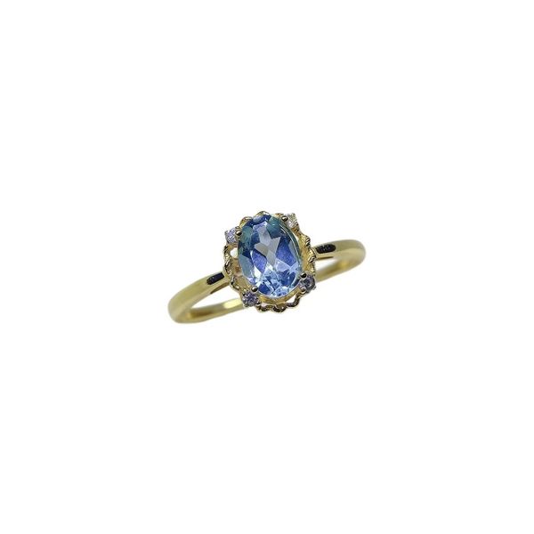 Oval Aquamarine Ring With A Central Stone Vintage Evening