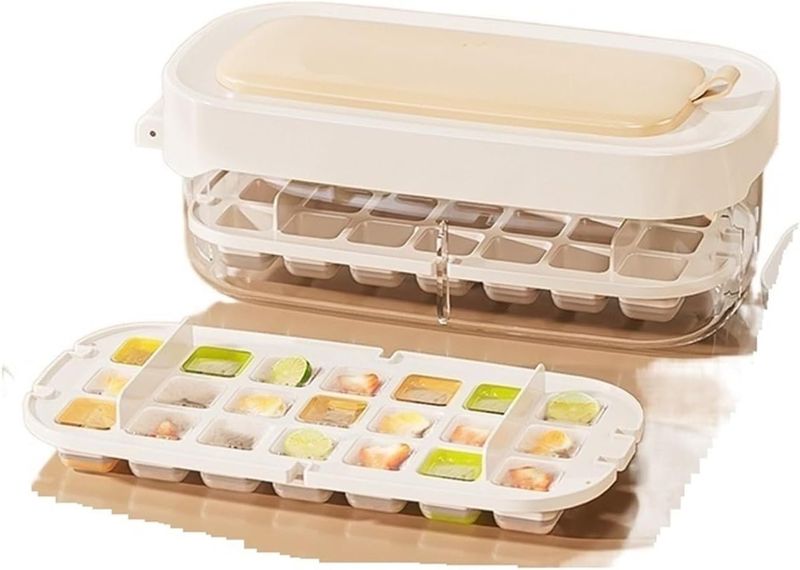 Reusable Ice Cube Maker With Removable Lid