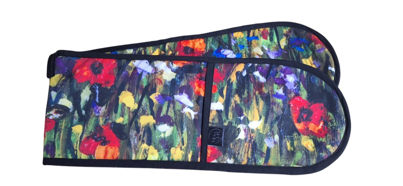Life's a Gift Heat-Resistant Oven Glove/Mitt - Field Flowers with Thin Leaves