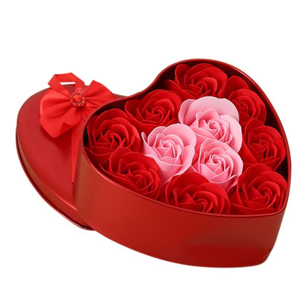 11Pcs/Box Artificial Flowers Rose Soap Flower Heart Shape-Red