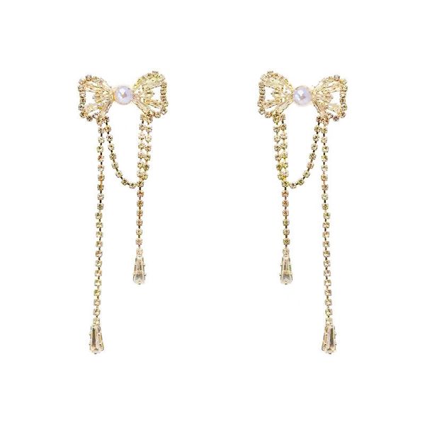 Women Gold Alloy Stud Earrings E0028