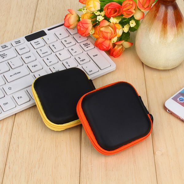 Hard Gadget Case Storage Pouch 70x70x20mm for Earphones USB Cable Key Ring