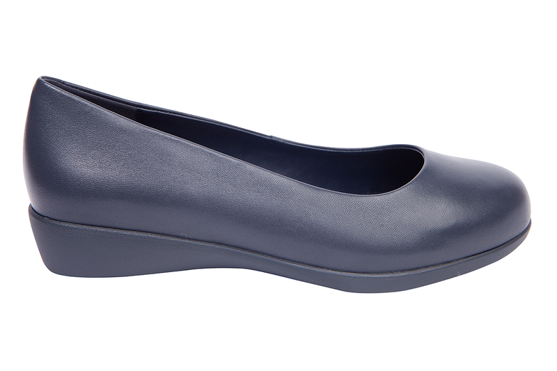 Green Cross Women's Anika Comfort Wedge Pump