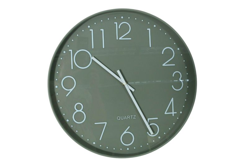 Green Battery Powered Analogue Wall Clock - DIA:50CM